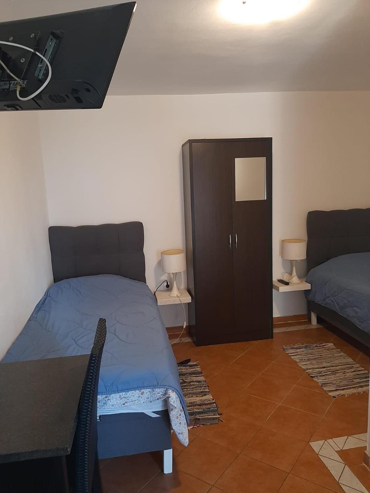 Rooms Lutra Bilje Eksteriør billede