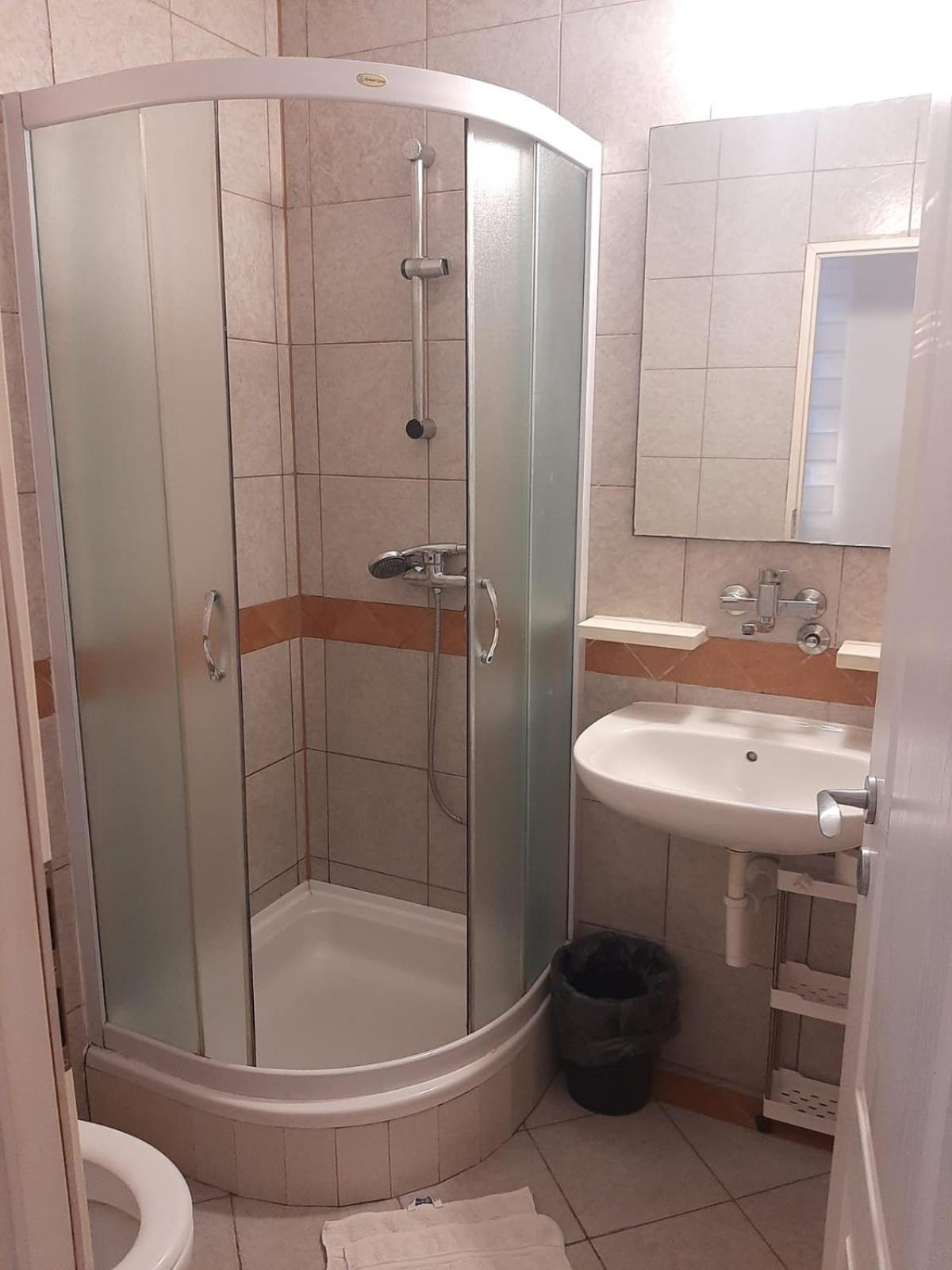 Rooms Lutra Bilje Eksteriør billede
